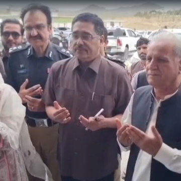 Screenshot 2026-08-31 151916 ڈسٹرکٹ الیکشن کمیشن حب کے نئے اسٹیٹ آف دی آرٹ کمپلیکس کا افتتاح؛ شاہ محمد جتوئی اور دیگر اعلیٰ حکام کی شرکت