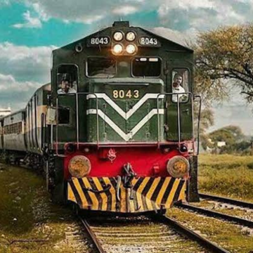 image بلوچستان اور خیبر پختونخوا میں ریلوے کا نیٹ ورک وسیع کرنے کا فیصلہ، مال بردار اور مسافر خدمات میں اضافہ