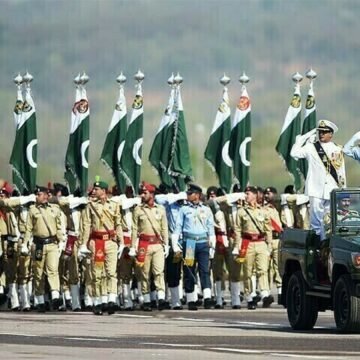 61واں یومِ دفاع و شہداء: پاک فوج کی اعلیٰ عسکری قیادت کا شہداء اور غازیوں کو خراجِ تحسین، ہر قسم کی جارحیت کا دندان شکن جواب دینے کا اعادہ