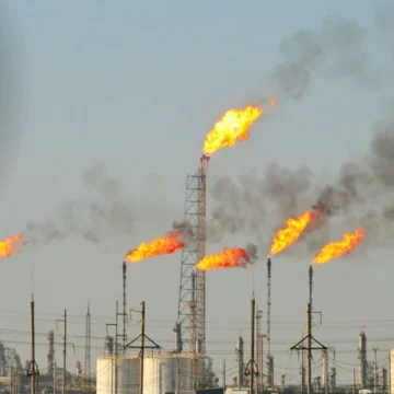 flar-gas1787157554-0-600x450 صحبت پور: او جی ڈی سی ایل (OGDCL) کا مقامی رہائشیوں کے لیے 100 نئے مکانات کا تعمیراتی منصوبہ، ڈی سی فریدہ ترین کا سائٹ کا دورہ